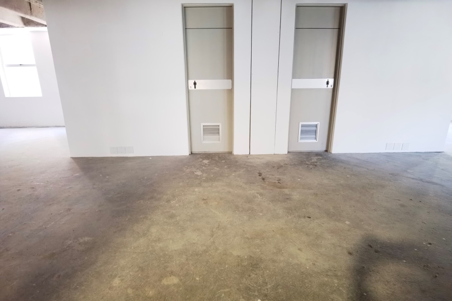 To Let commercial Property for Rent in Rondebosch Western Cape